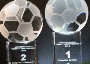 3D-Laser Verein Fussball Trophäe Pokal