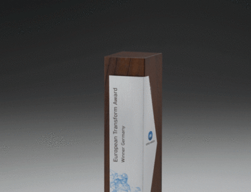 Timber Shield Award aus Holz