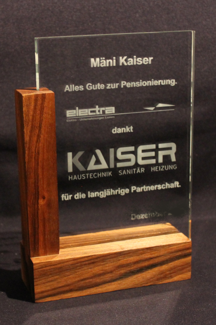 3D-Laser Kristallglas-Award Lasergravur